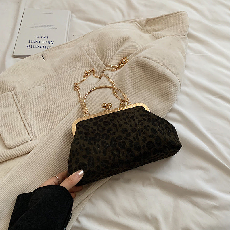 Women's Large Capacity Fashion Broadband Retro Advanced Bags