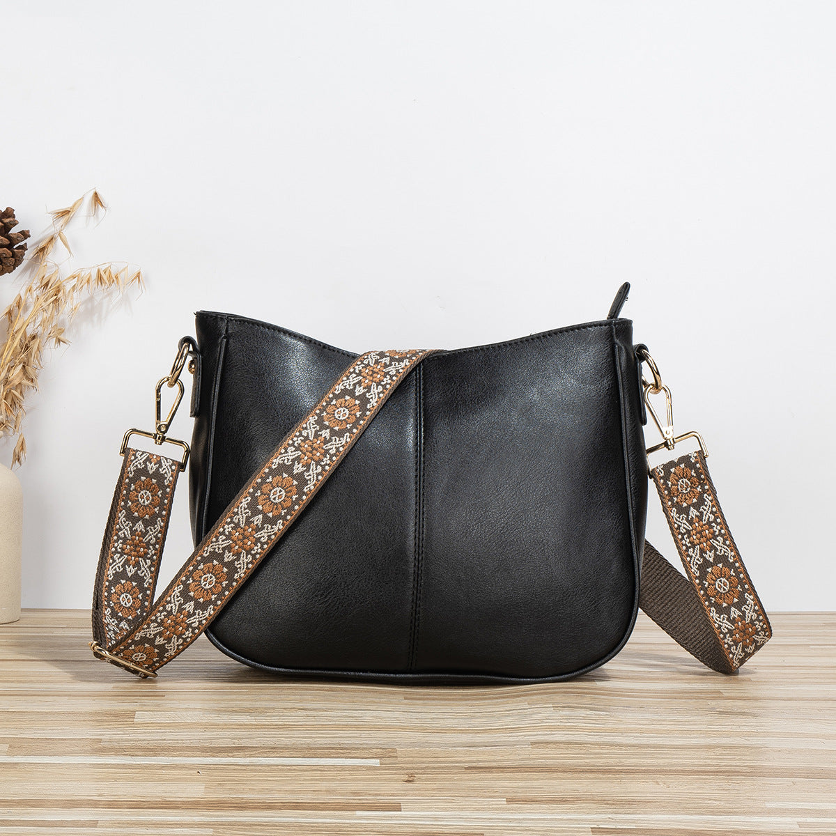 Women's Unique Leather Texture Simple Fashion Shoulder Bags