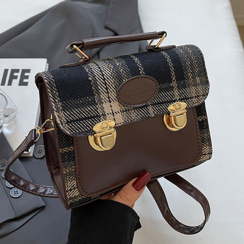 Women's Niche Fashion Retro Easy Matching Shoulder Bags