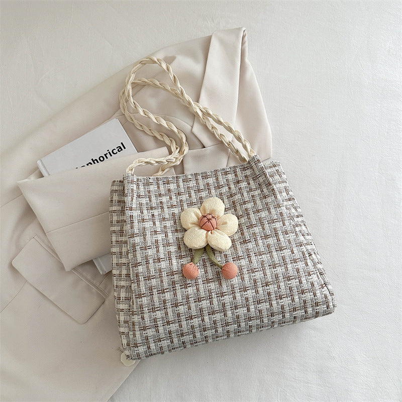 Women's Woven Straw Large Capacity Summer Portable Shoulder Bags
