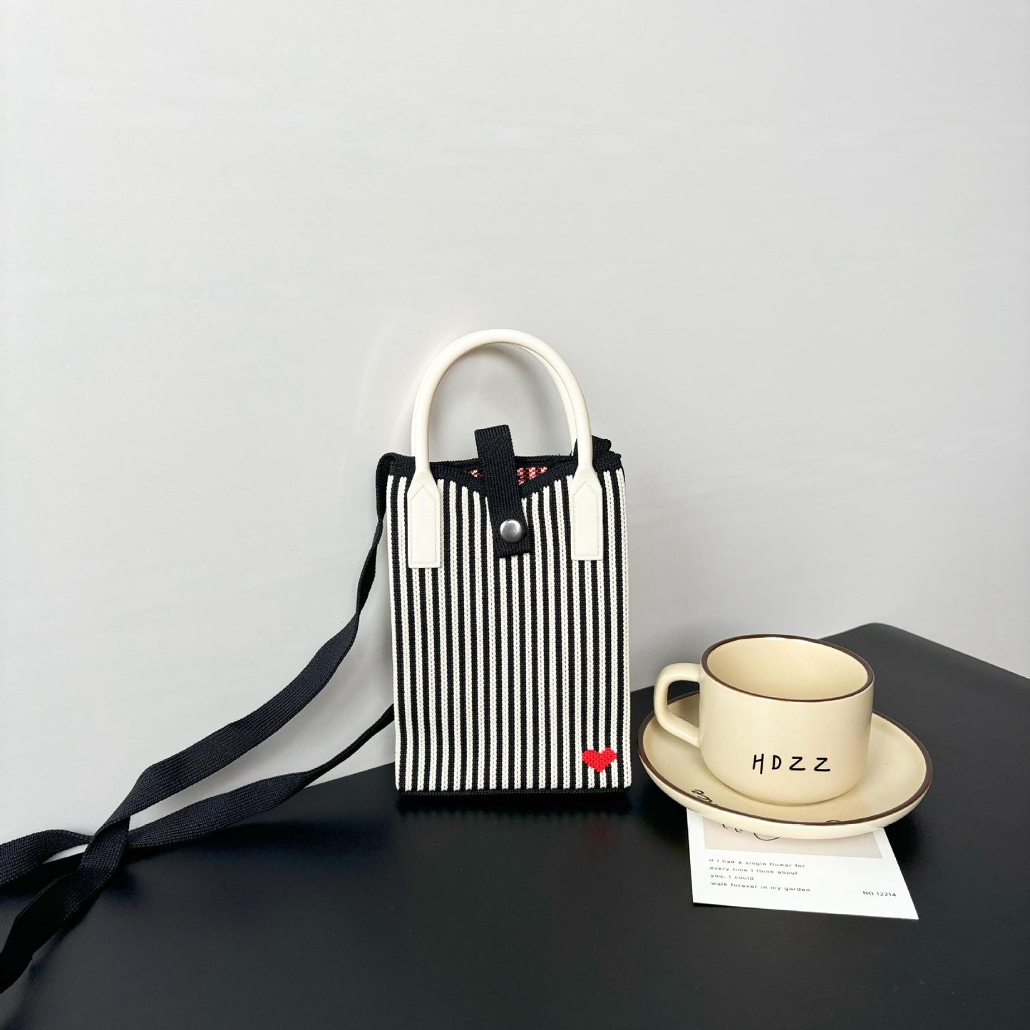 Dopamine High Sense Minority Knitted Korean Phone Bags
