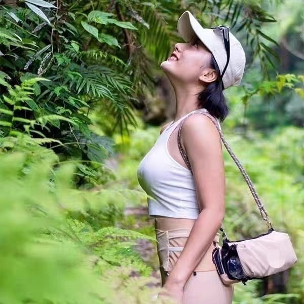Women's Mobile Fashion Leisure Lightweight Unisex Mountain Bags