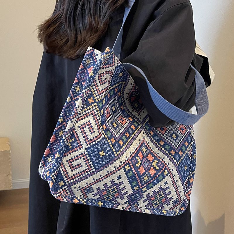Women's Large Capacity Ethnic Style Canvas Hand-woven Bags