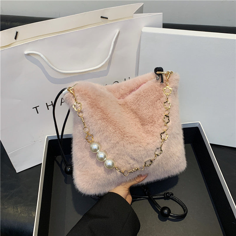 Women's Super Hot Plush Versatile Chain Underarm Shoulder Bags