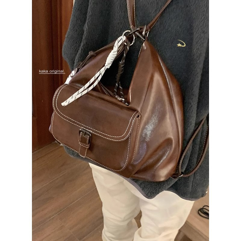 Women's Niche Retro Large Capacity Commuter Crossbody Bags