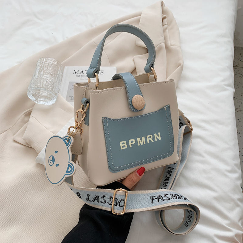 Women's Popular Autumn Tide Fashion Wide Strap Shoulder Bags