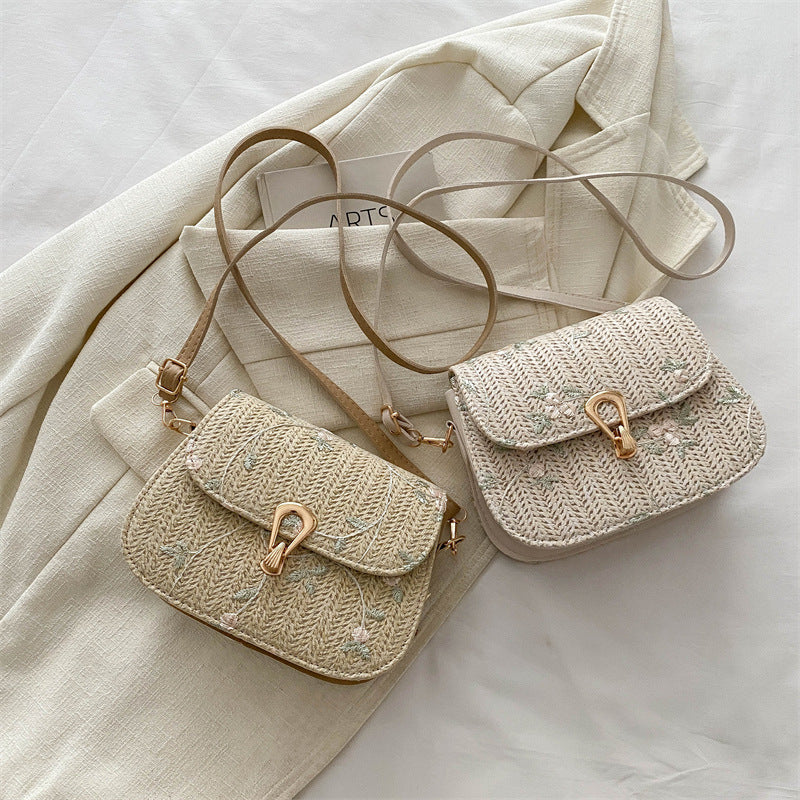 Women's Lace Flower Straw Woven Fashionable Saddle Crossbody Bags