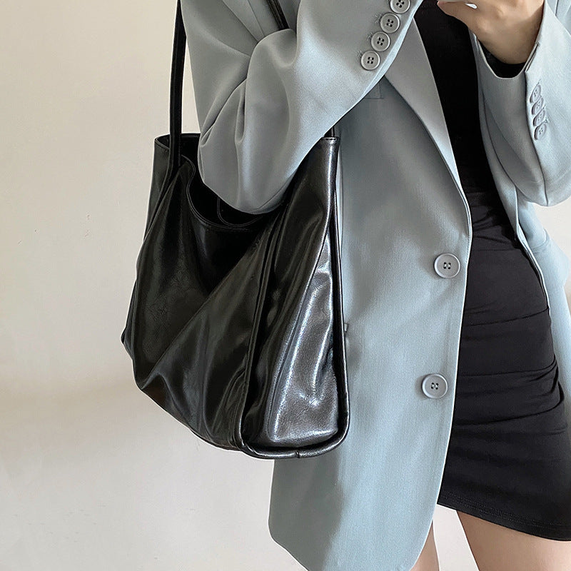 Women's Portable Glossy Large Capacity Class College Shoulder Bags