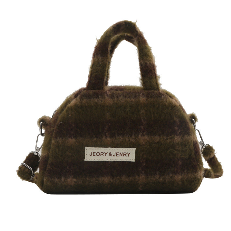 Women's Portable Furry Pouch Winter Support Crossbody Bags
