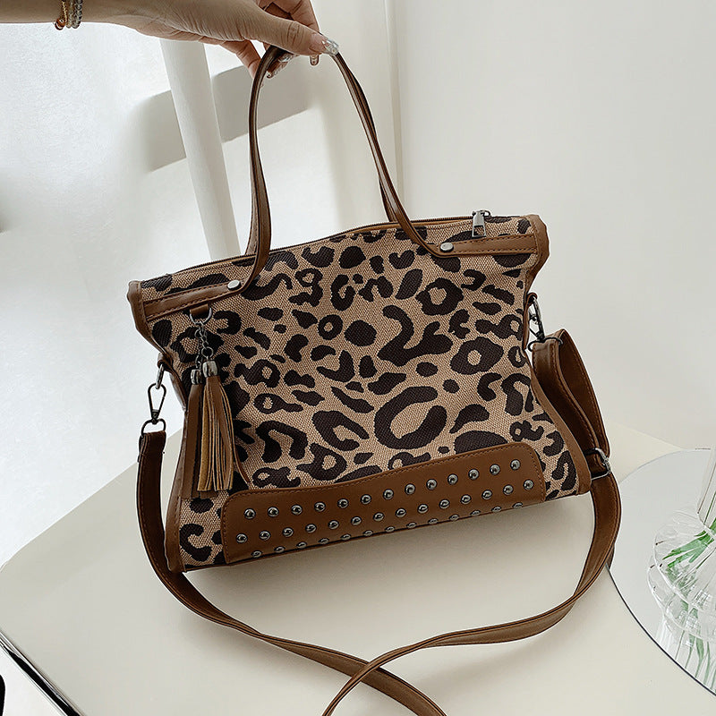 Women's Fashionable Leopard Print Style Commuter Bags