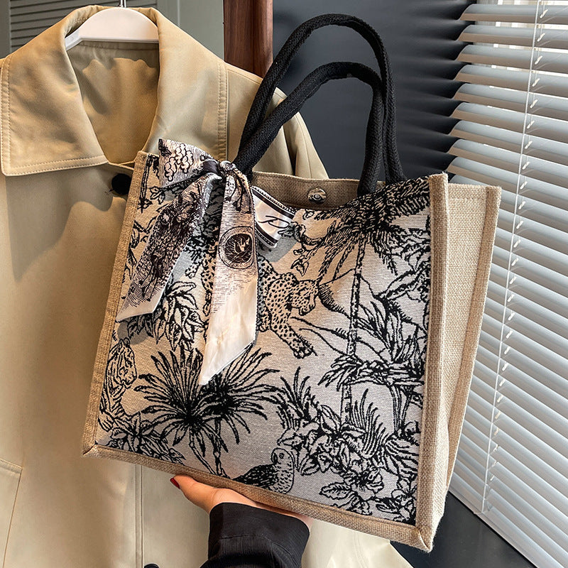 High-grade Large Capacity Canvas Fashion Commuter Tote Bags