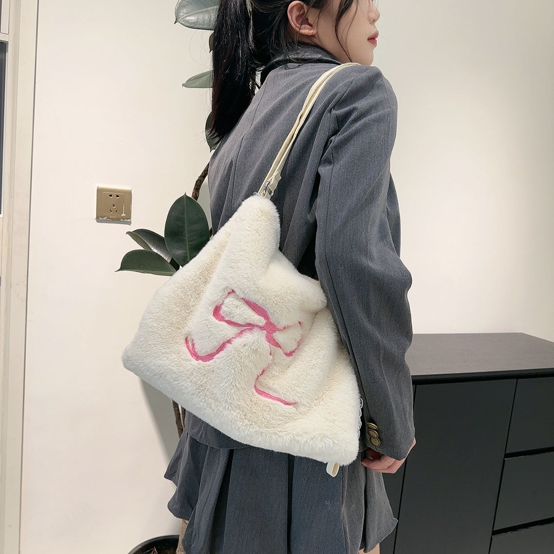Women's Furry Large Capacity Totes Fashion Underarm Arm Bags
