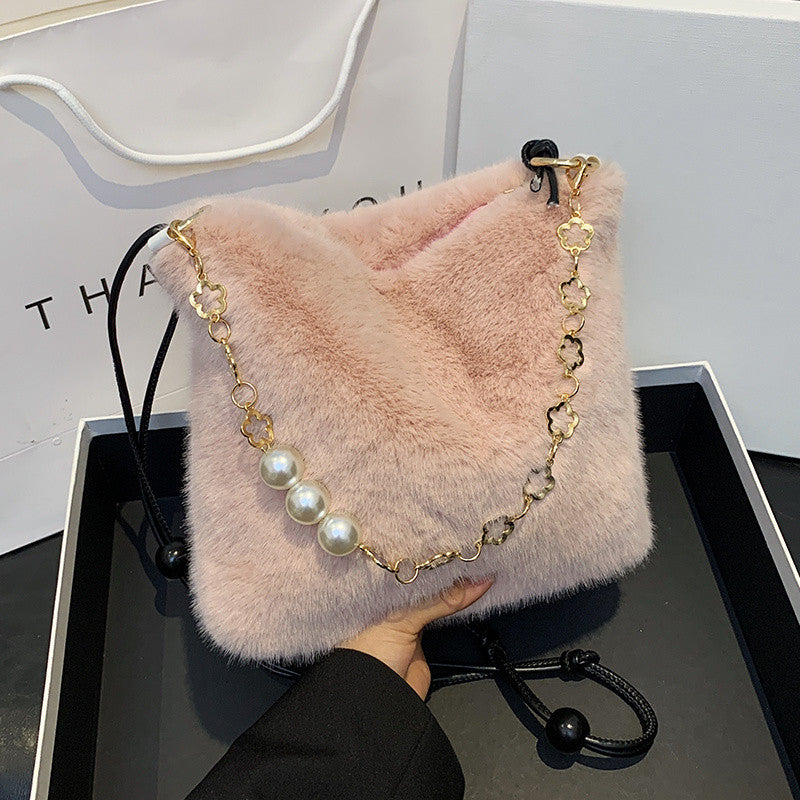 Women's Super Hot Plush Versatile Chain Underarm Shoulder Bags