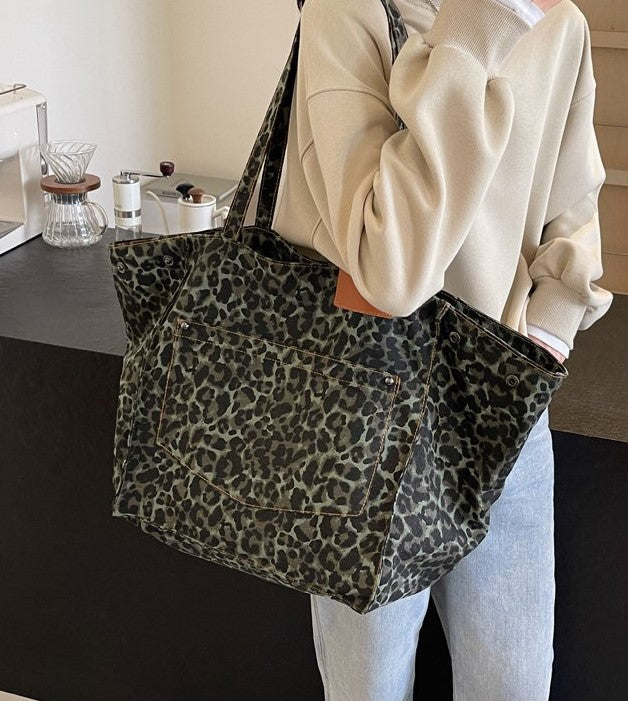 Women's Large Capacity Fashion Canvas Trendy Niche Tote Bags
