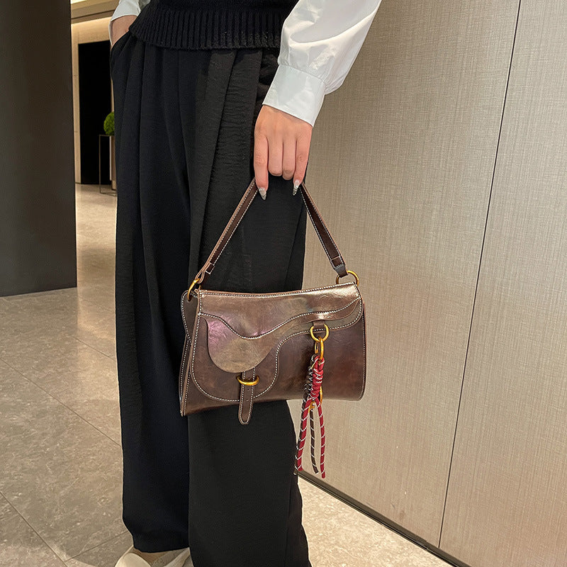 Design Female Winter Versatile Distressed Commuter Crossbody Bags