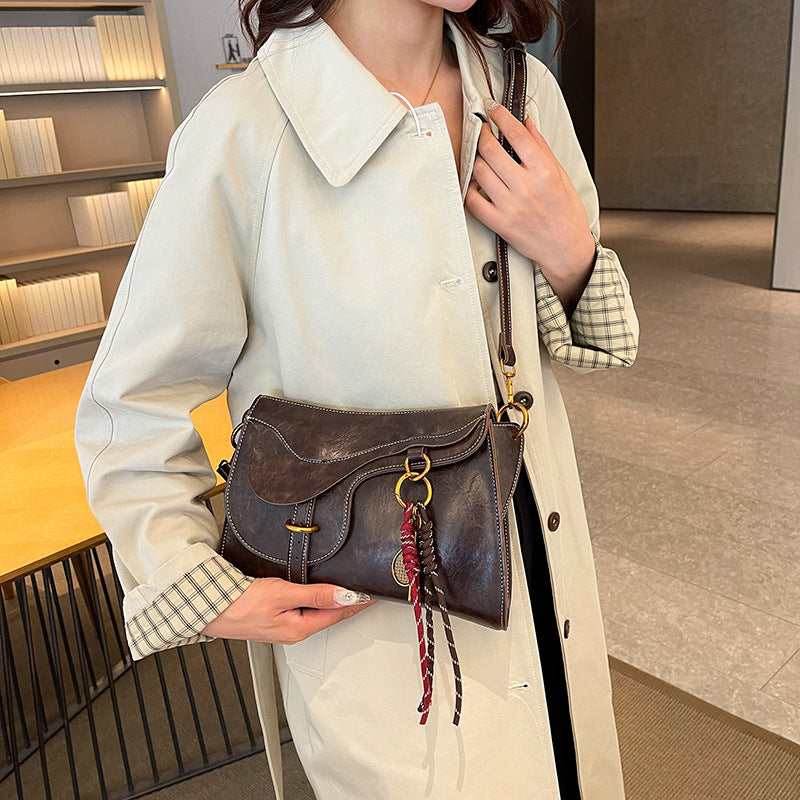 Design Female Winter Versatile Distressed Commuter Crossbody Bags