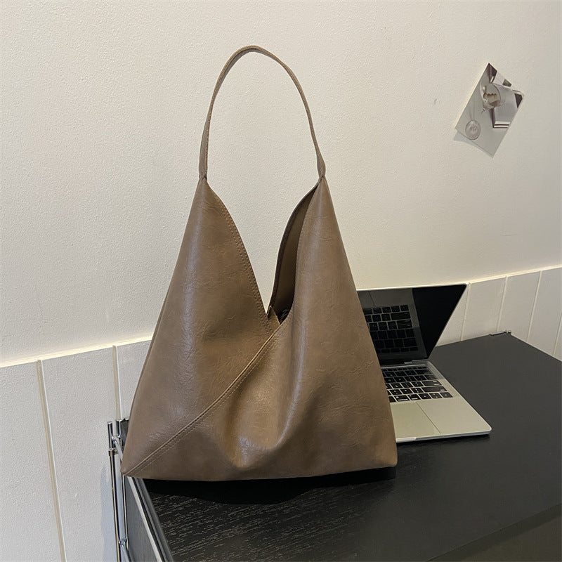 Women's Soft Leather Retro Fashion Large Capacity Armpit Bags