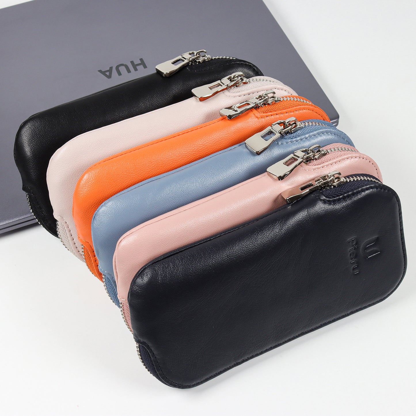 Women's Top Layer Leather Simple Zipper Mobile Phone Bags