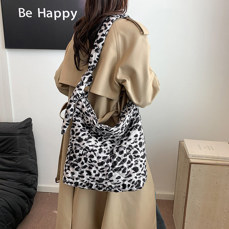 Female Korean Fashion Dumpling Large Capacity Bags
