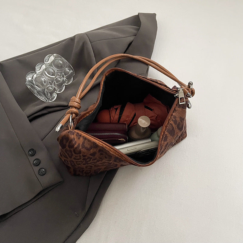 Suede Female Korean Simple Retro Leopard Armpit Bags