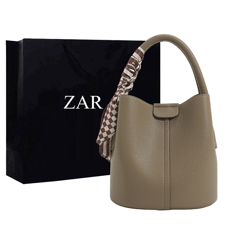 Women's Surrogate Shopping Stylish Autumn High-grade Leather Shoulder Bags