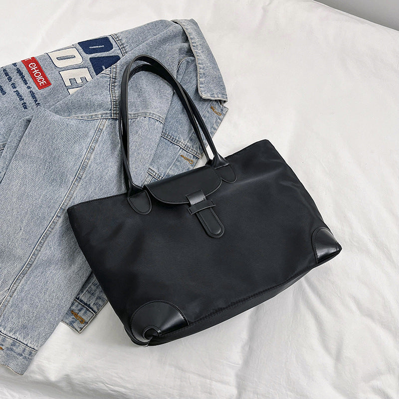 Women's Large Capacity Winter Simple Fashion Commuting Crossbody Bags
