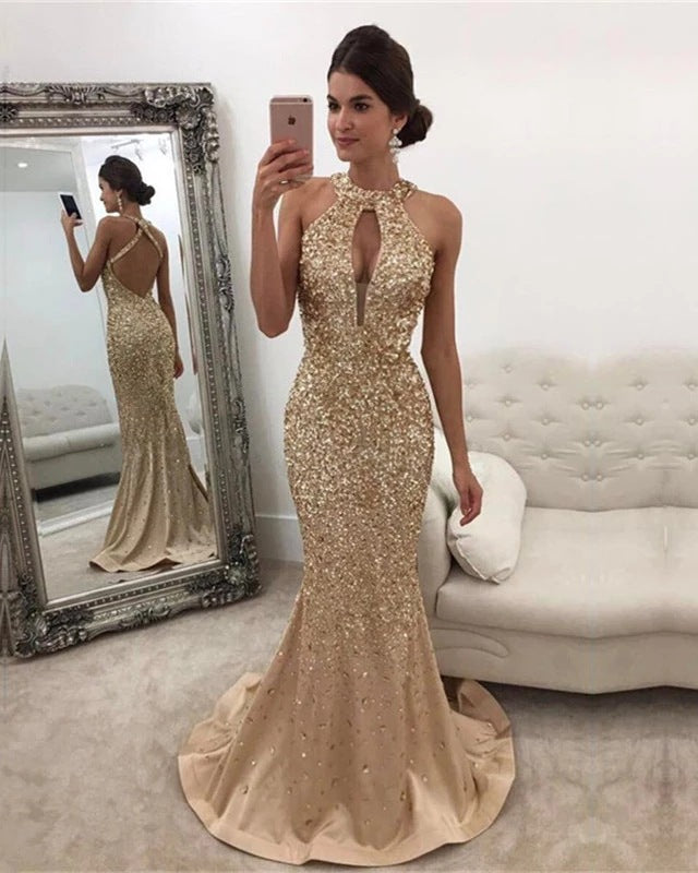Glamorous Dress Sexy Round Neck Backless Wedding Dresses