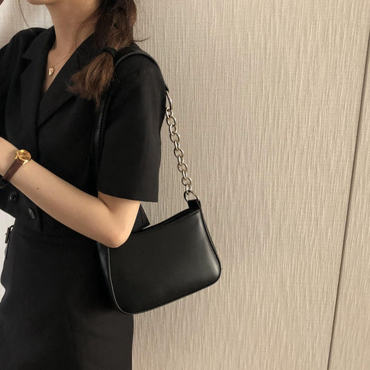 Women's Fried Fire Black Panel Underarm Baguette Crossbody Bags