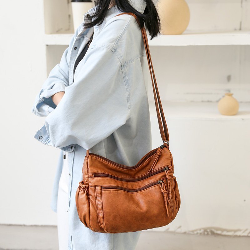 Women's Washed Leather Vintage Versatile Large Capacity Shoulder Bags