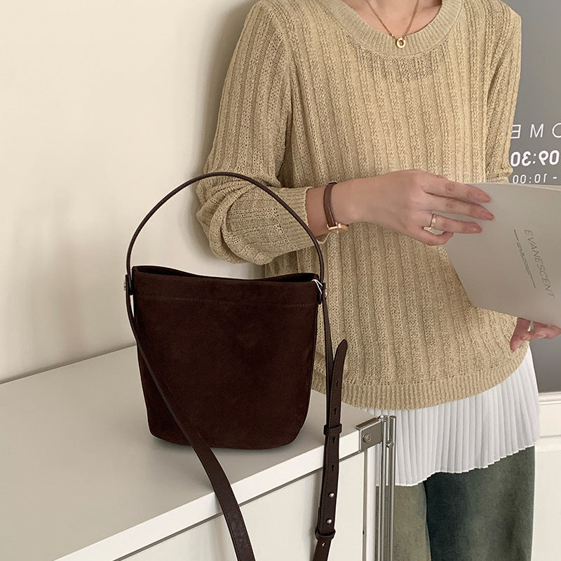 Women's Layer Cowhide High-grade Vintage Leather Crossbody Bags