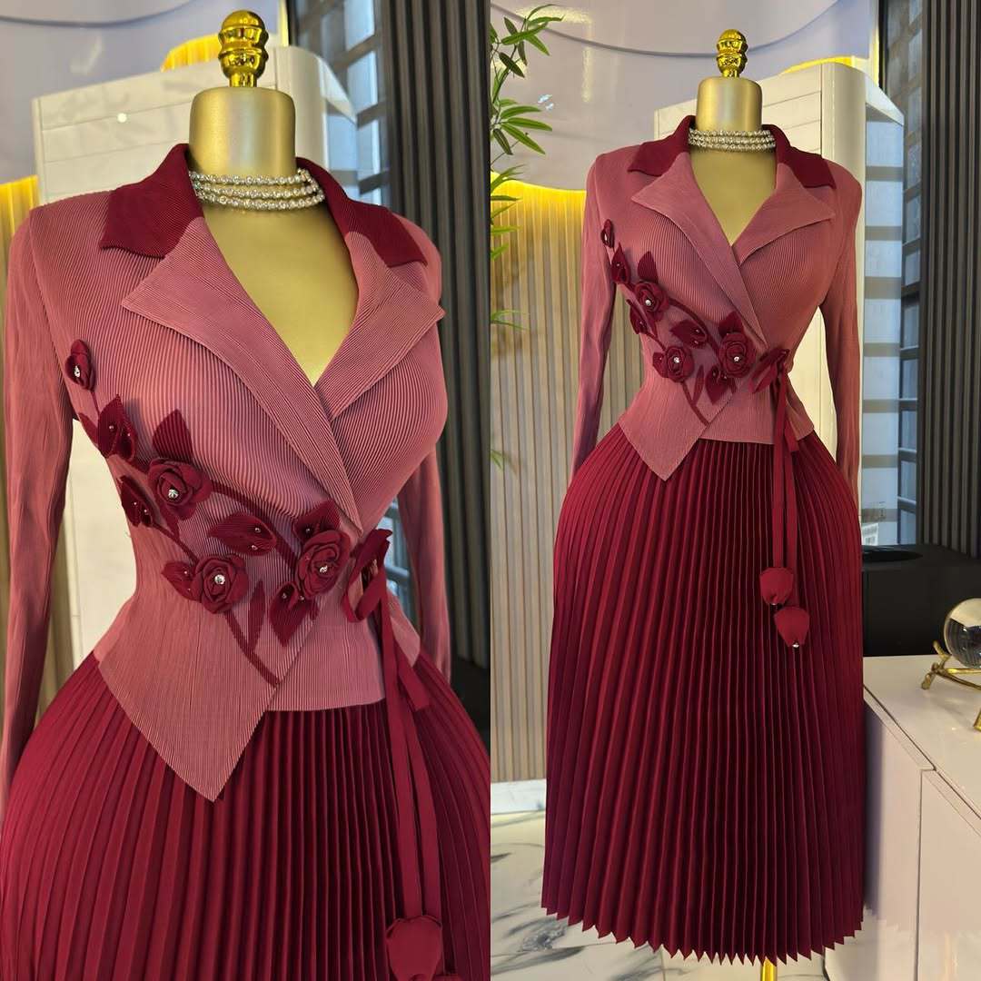 Women's Fashion Three-dimensional Rose Spike Flower Collar Dresses