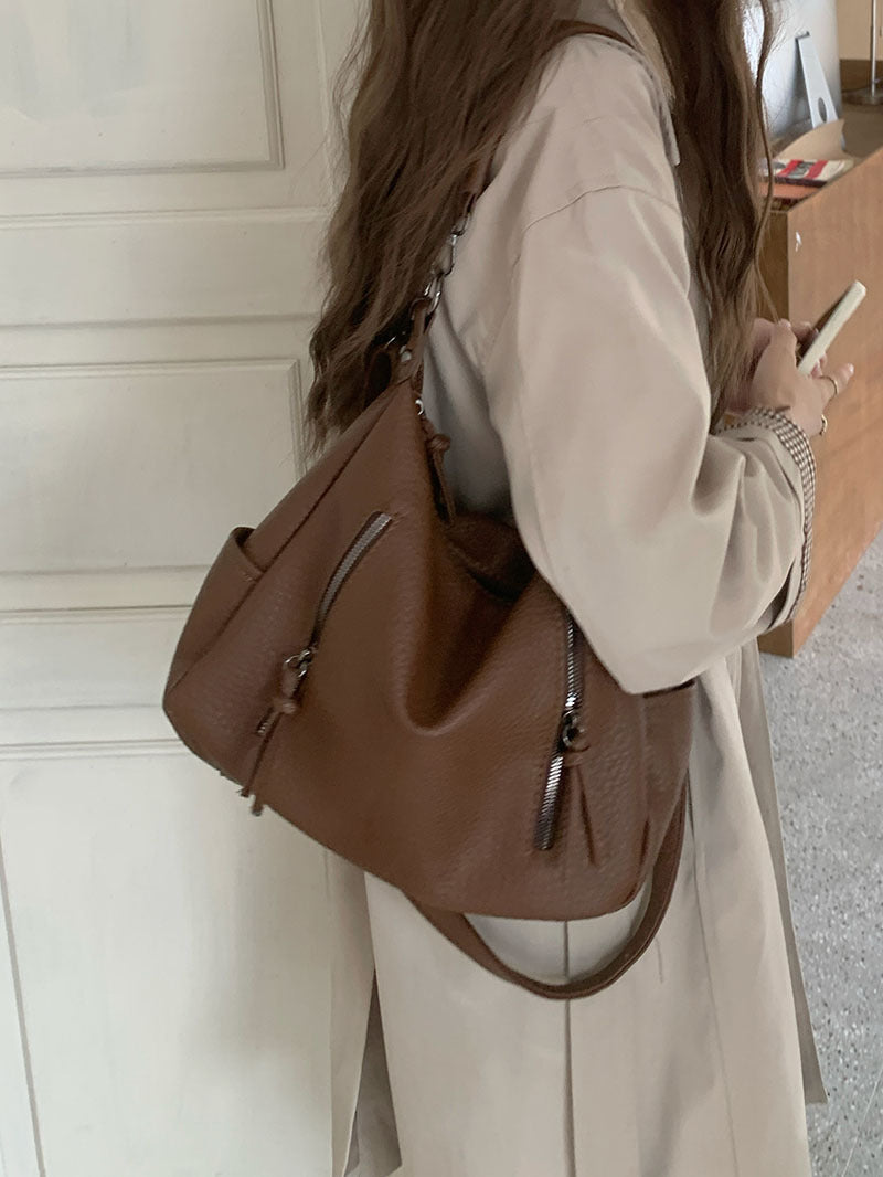 Women's Trendy Retro Underarm Niche Large Capacity Shoulder Bags