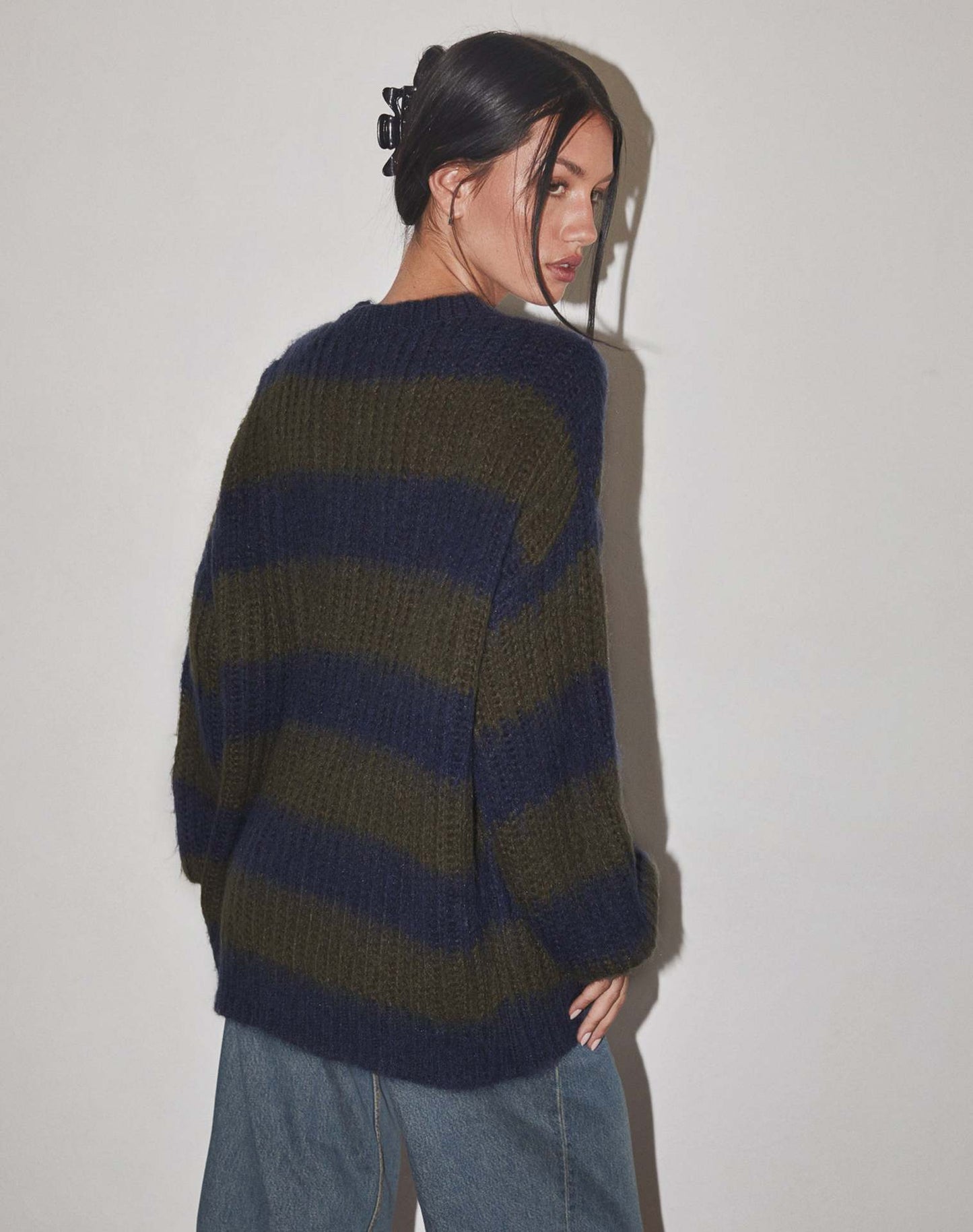 Women's Temperament Crew Neck Pullover Contrast Color Sweaters