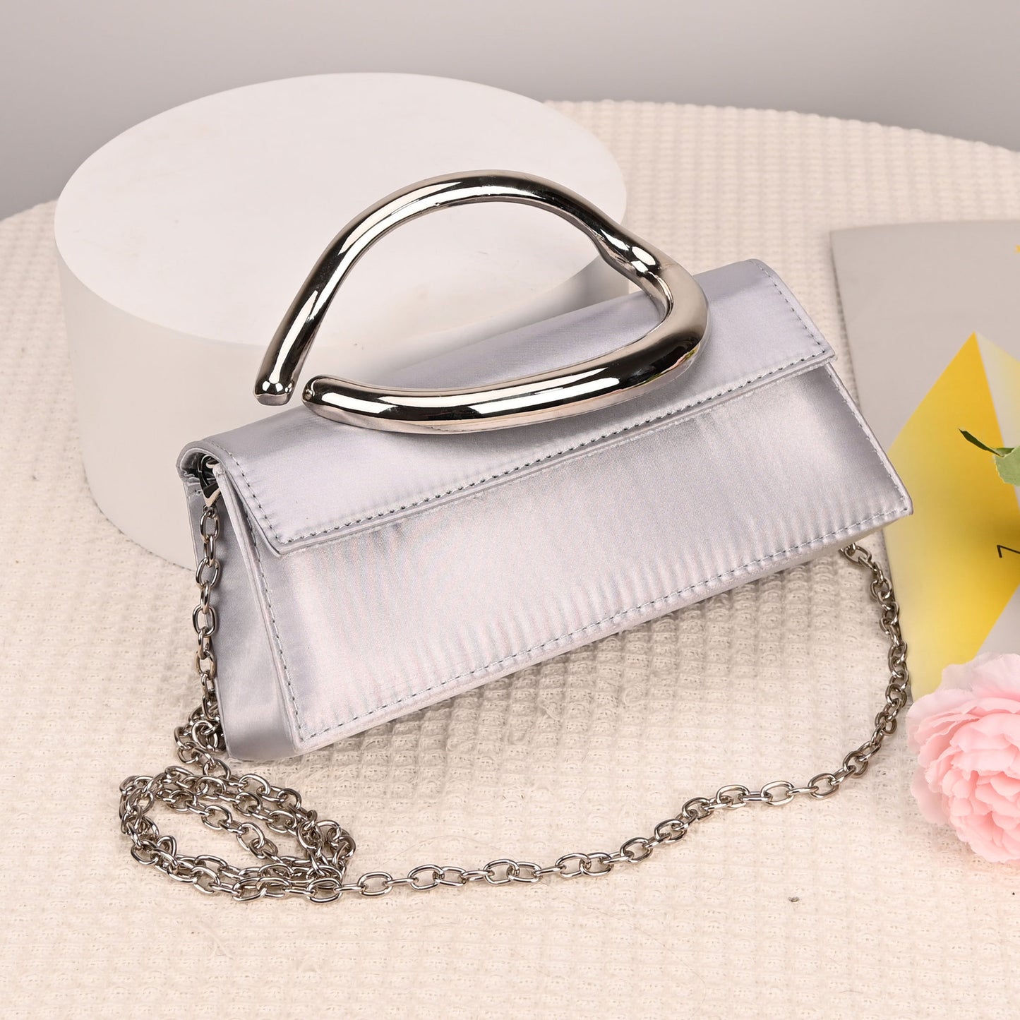 Classic Cool Popular Women's Minority Fashion Handbags