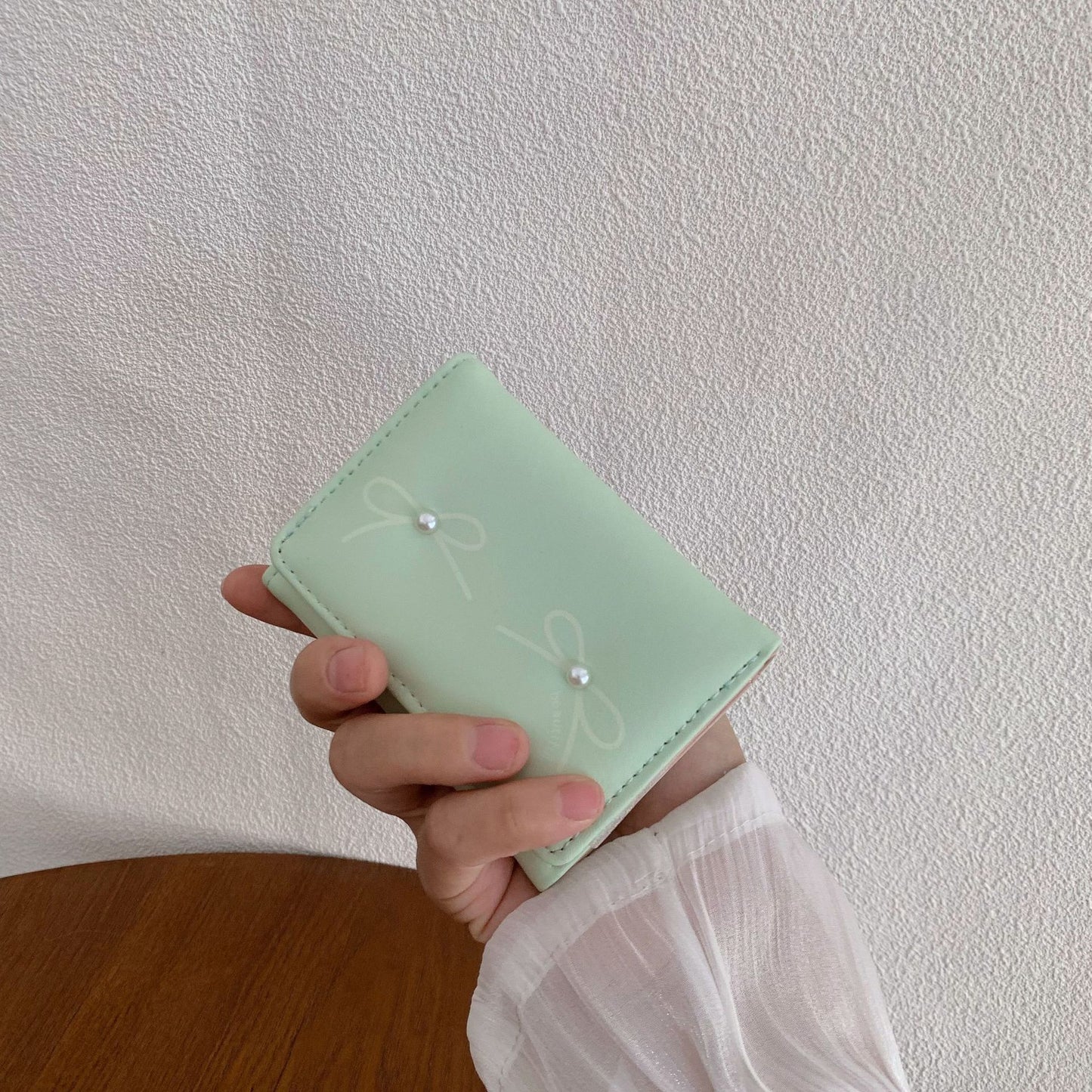 Women's Summer Versatile Bowknot Outing Cute Pearl Ladies Wallets