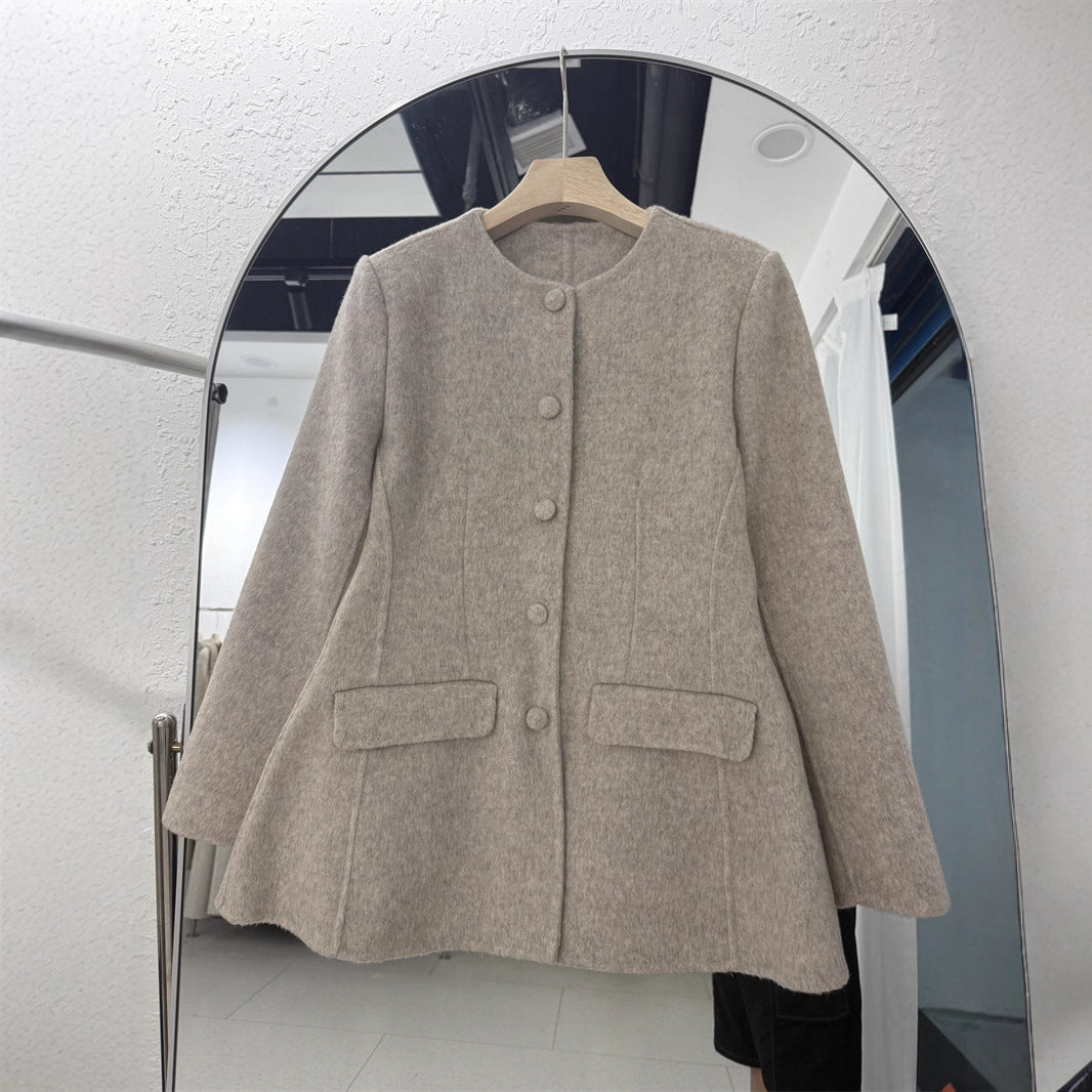 Women's Autumn Fashionable Temperamental Commuter Design Solid Color Single-breasted Coats