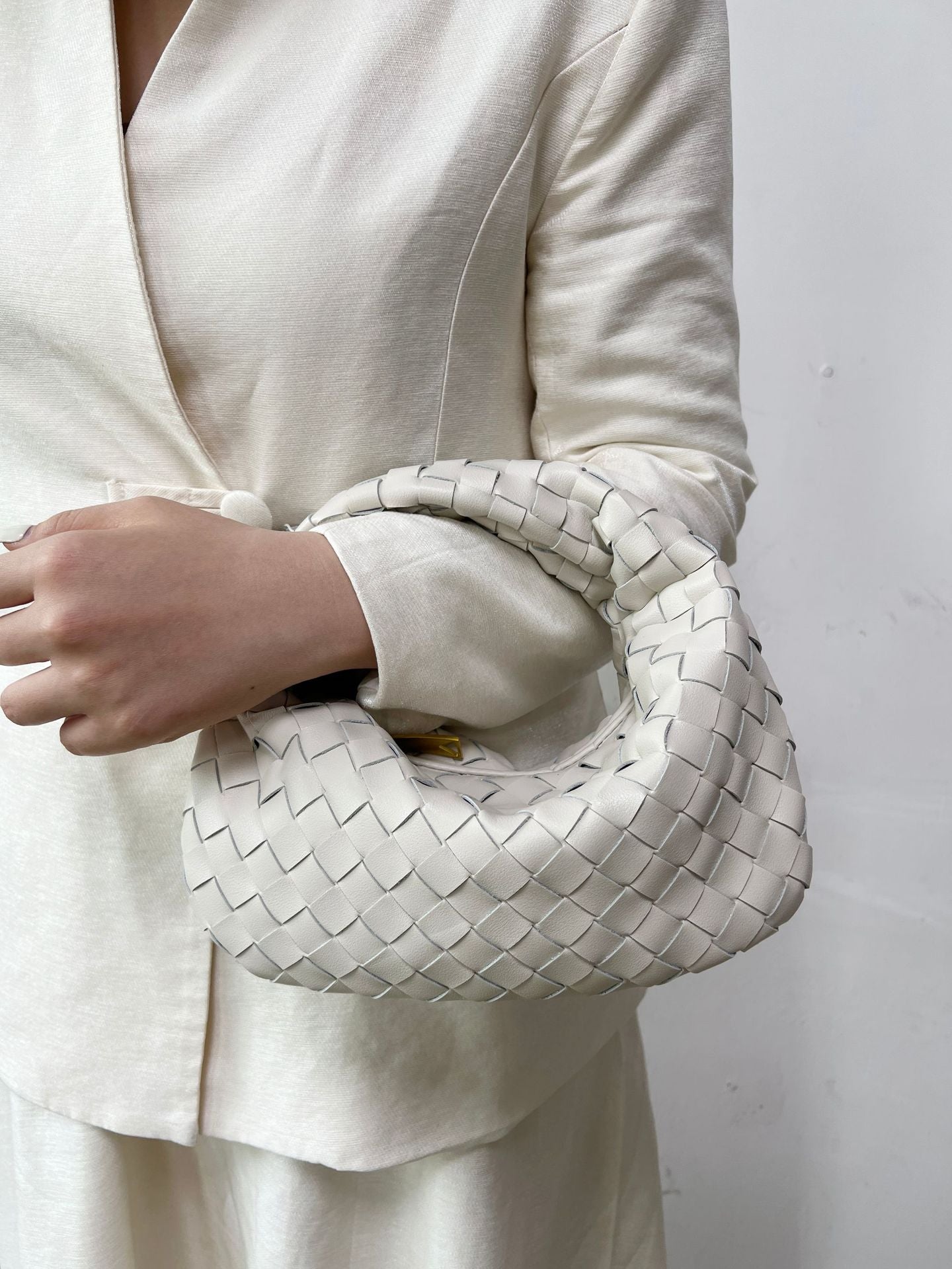 Women's Handmade Real Woven Knotted Genuine Armpit Bags