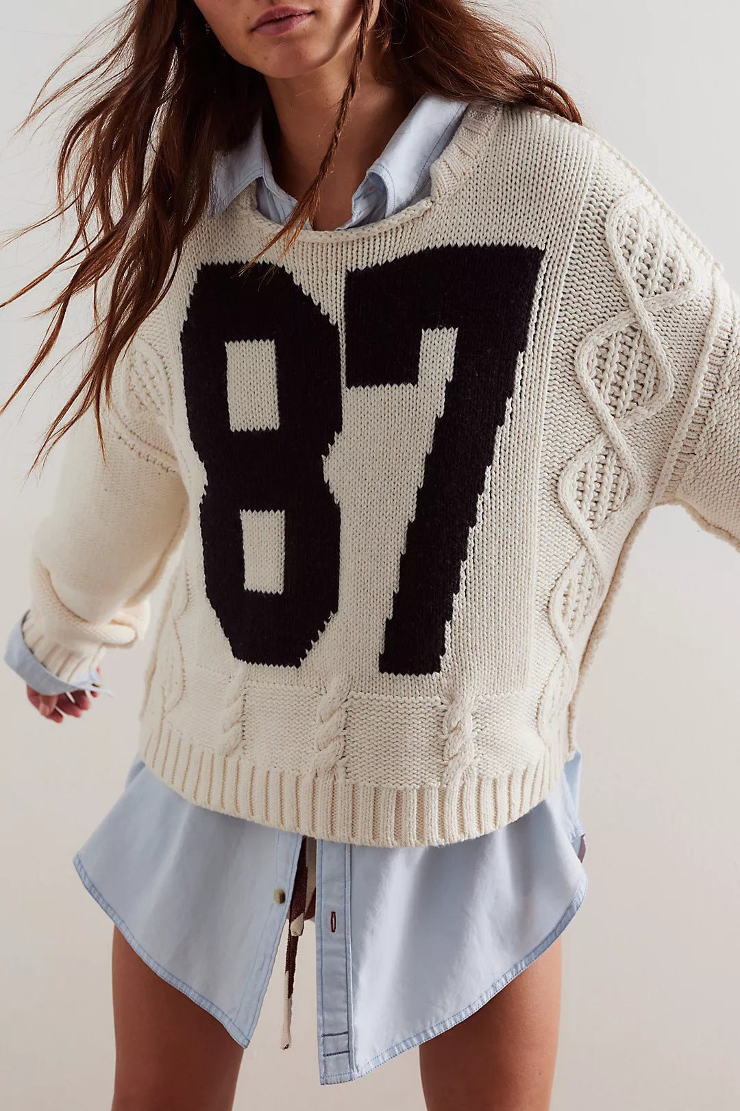 Women's Long Sleeve Digital Contrast Color Knitted Sweaters