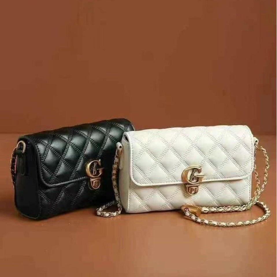 Casual Beautiful Women's Textured Rhombus Chain Lock