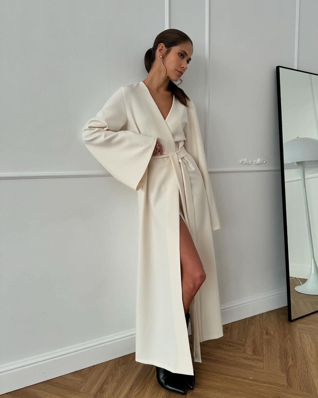 Women's Elegant Long Slit Sleeve Dress Solid Dresses