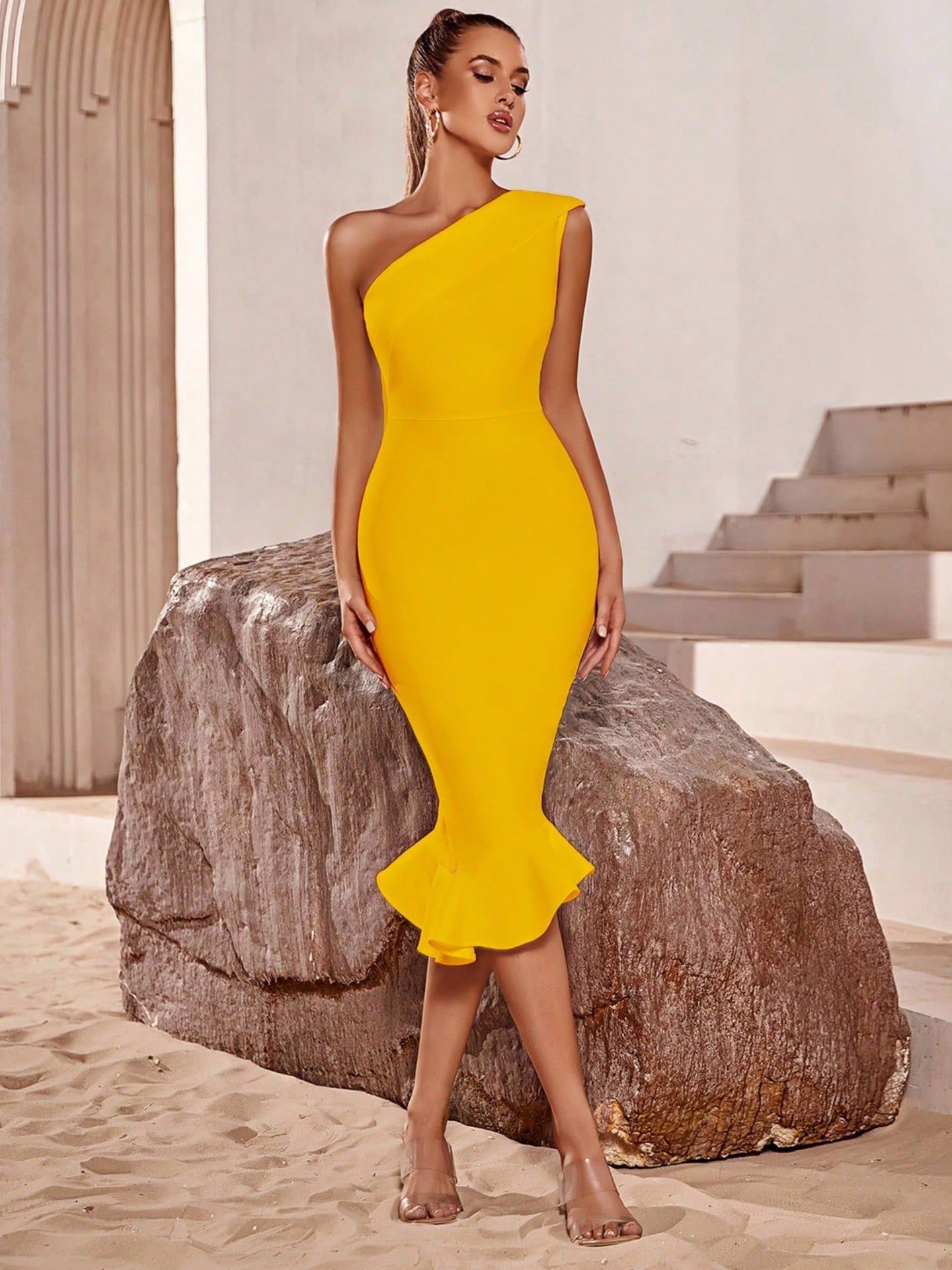 Women's Shoulder Ruffles Slim Fit Fishtail Gown Clothing