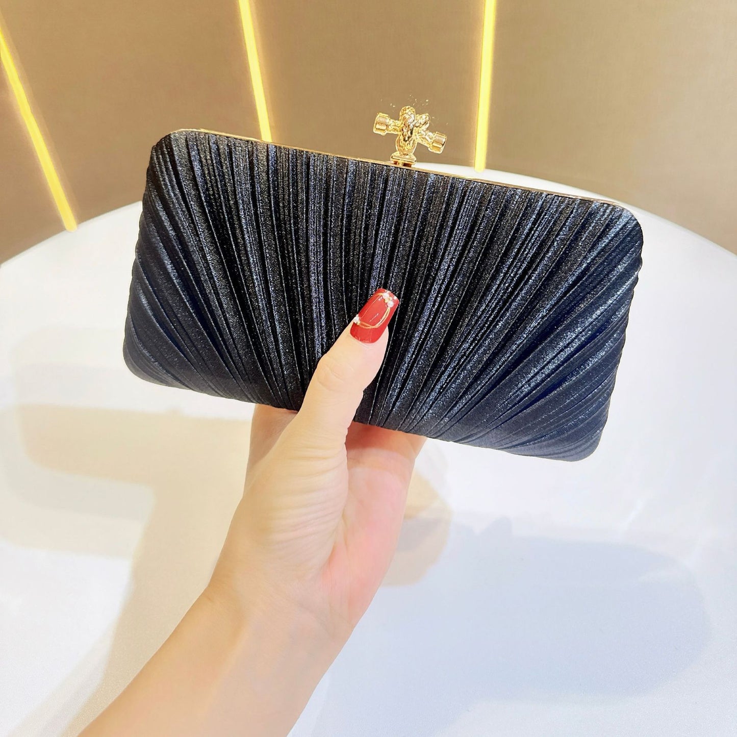 Classy Pretty Pleated Dinner Clutch Cross Evening Bags