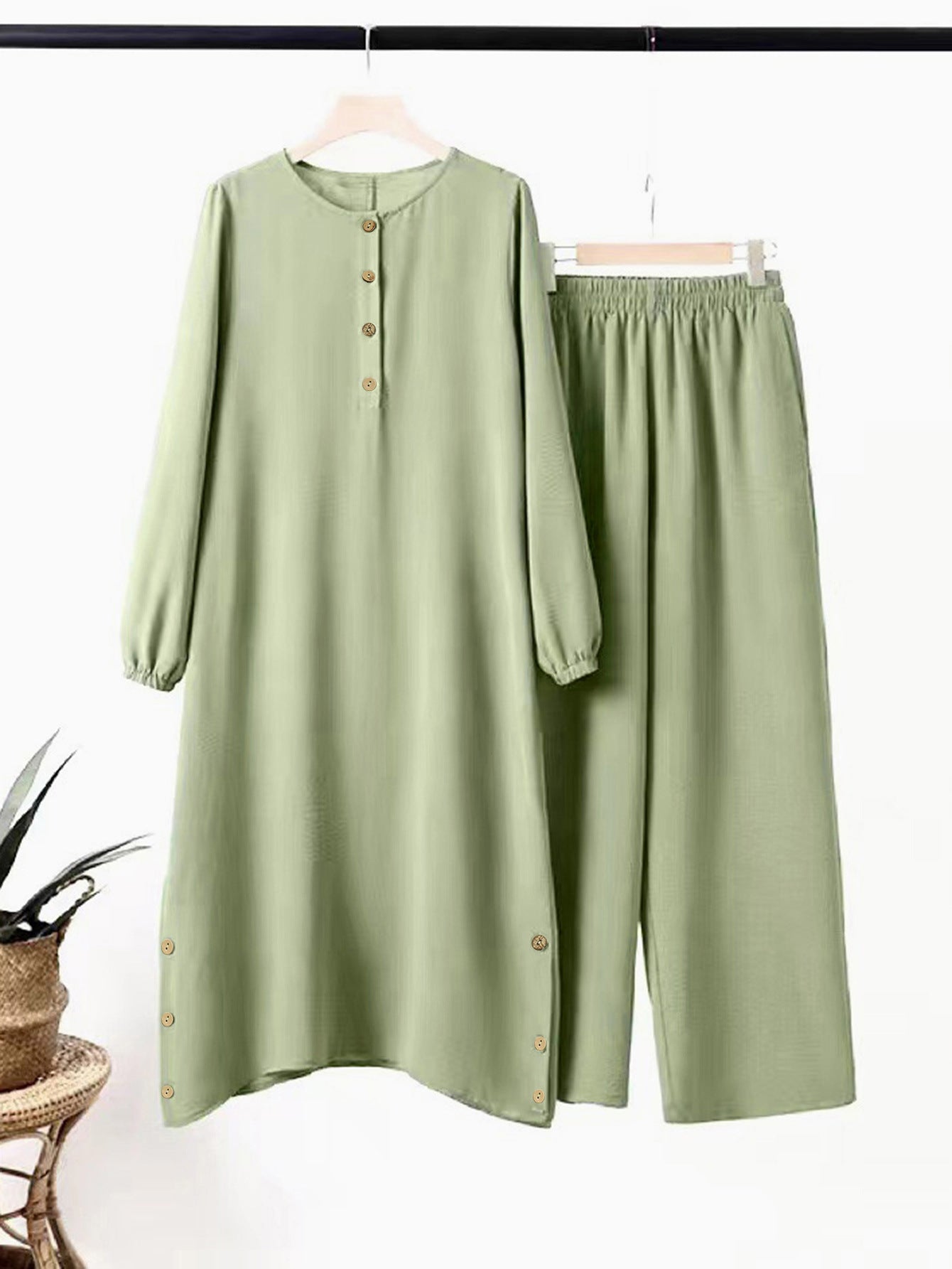 Women's Quality Muslim Solid Color Long Sleeve Suits