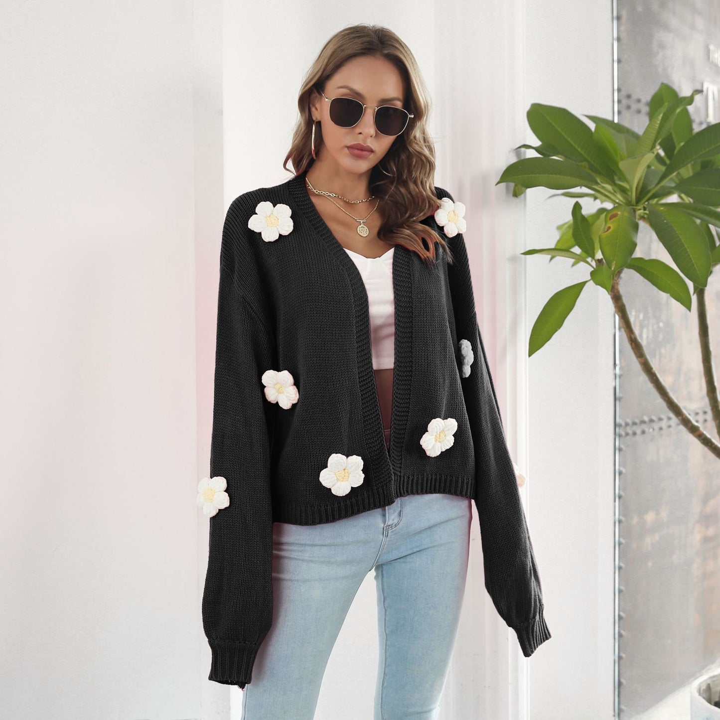 Women's Three-dimensional Embroidery Flower Lantern Sleeve Loose Sweaters