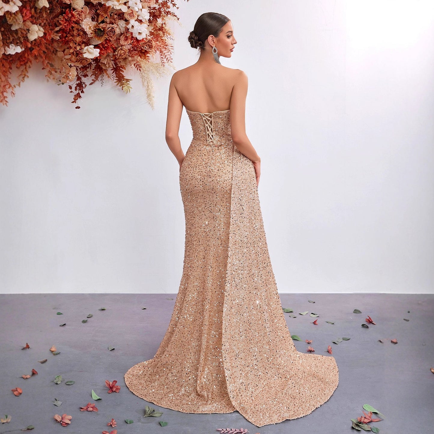 Sequined Tube Sexy High Waist Slit Fishtail Banquet Dress