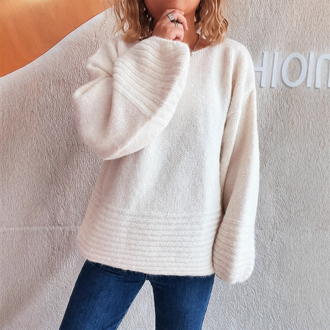 Round Neck Retro Chic Long Sleeve Sweaters