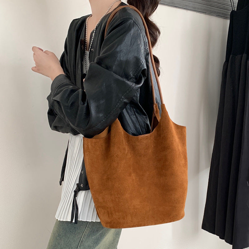 Capacity Leather Niche Retro Commuter Frosted Shoulder Bags