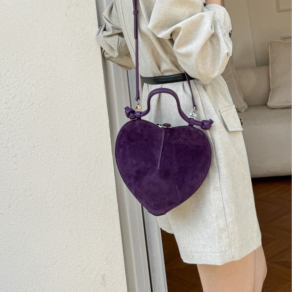 Casual Women's Heart-shaped Design Glossy Trendy Handbags