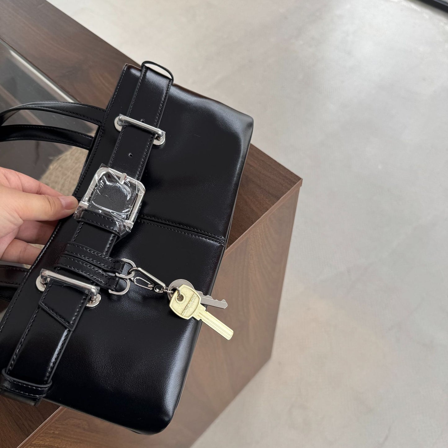 Women's Design High-grade Retro Wind Underarm Genuine Leather Armpit Bags