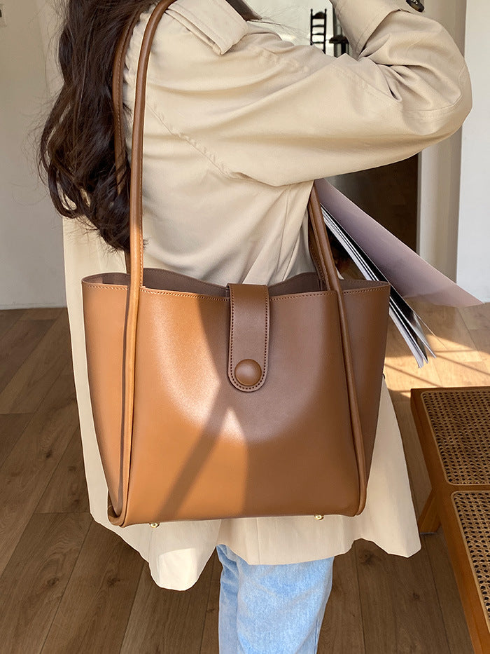 Women's Large Capacity Retro High Sense Fashion Tote Bags